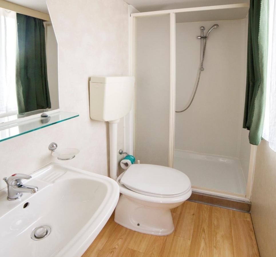 Sereno Camping Holiday Moniga del Garda Extérieur photo